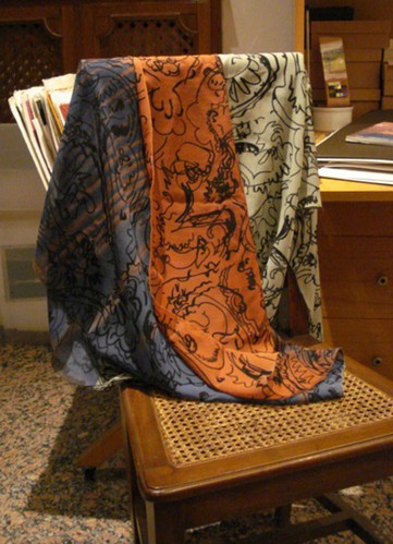 Foulard in seta di varie misure dipinti a mano